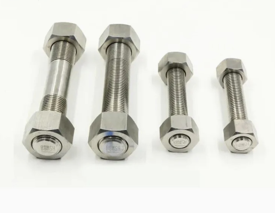 DIFFERENCES between A193-B8M and A320-B8M stud bolts